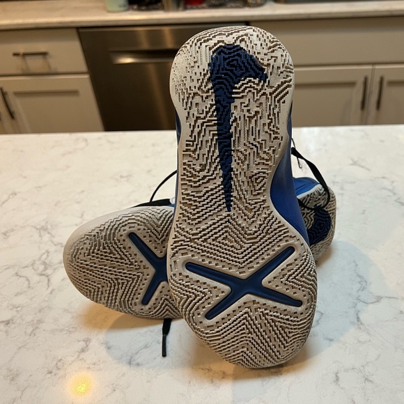 Used kids Nike Hustle DX - Picture 3 of 4